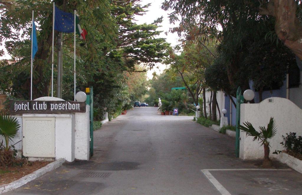 Hotel Club Poseidon Staletti Luaran gambar