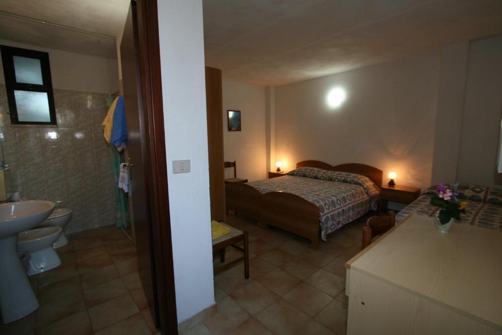 Hotel Club Poseidon Staletti Bilik gambar
