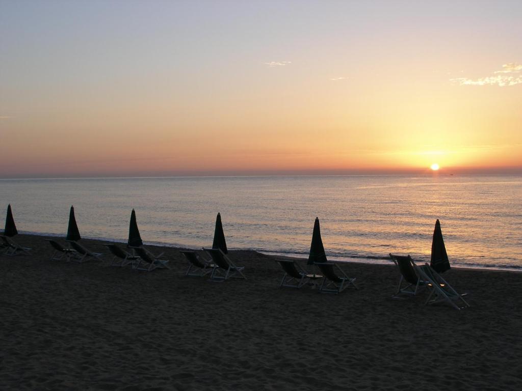 Hotel Club Poseidon Staletti Luaran gambar